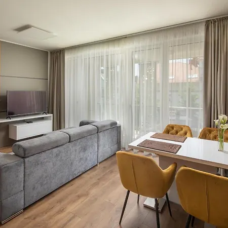 Carbona Onyx Deluxe Apartment *